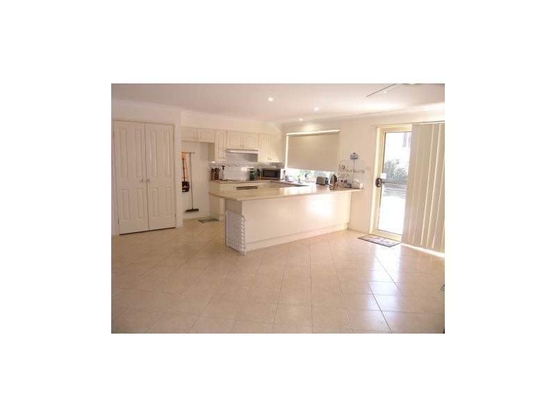 20 Tidy. Close, Callala Bay NSW 2540