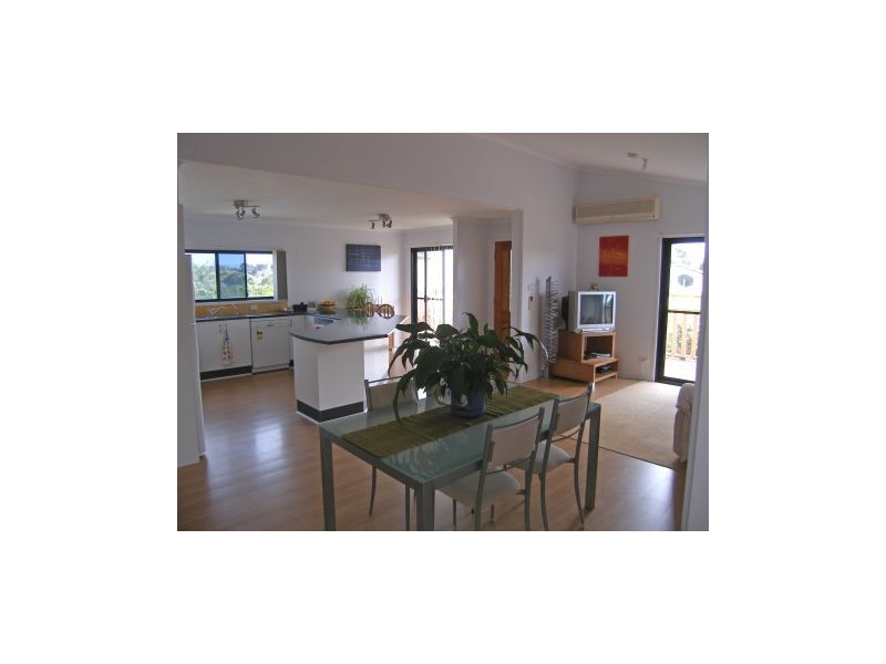 48 Greens Road, Greenwell Point NSW 2540