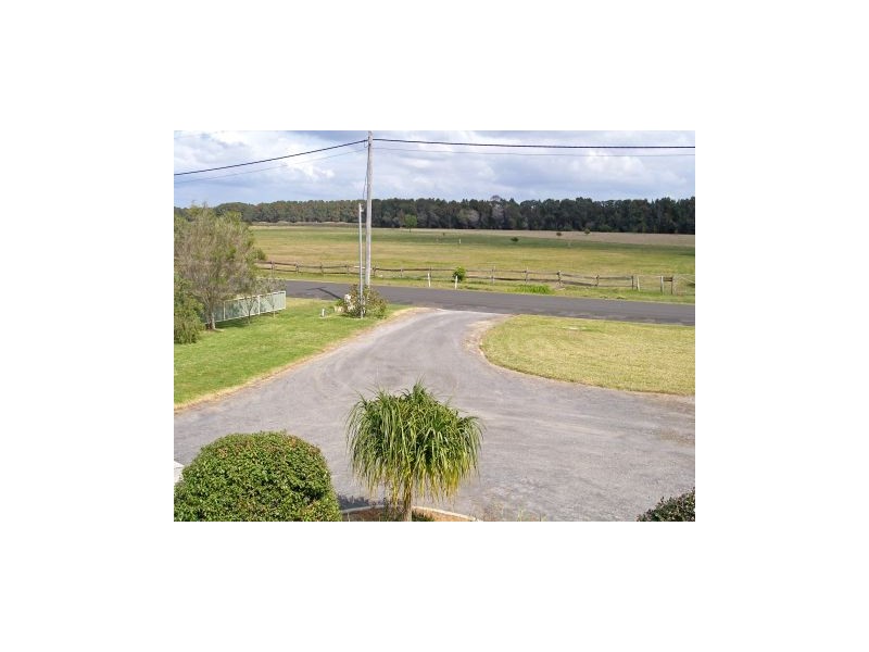 48 Greens Road, Greenwell Point NSW 2540
