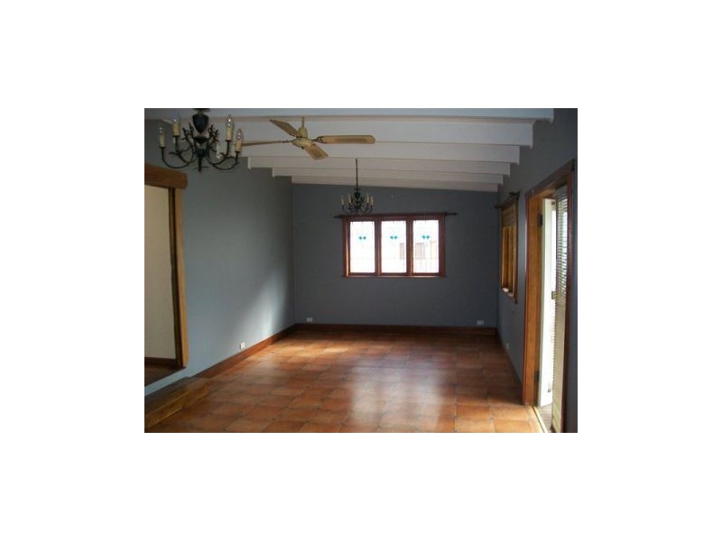 128 Osborne Street, Nowra NSW 2541