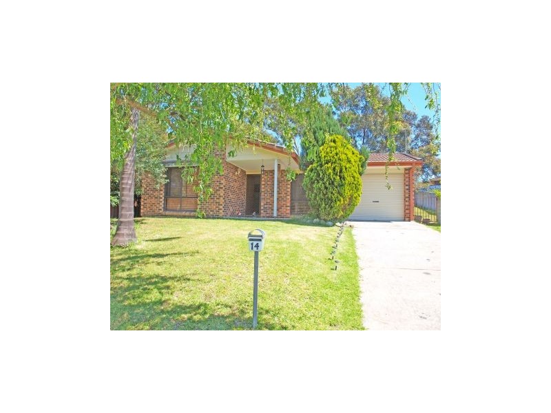14 Beyeri Avenue, West Nowra NSW 2541