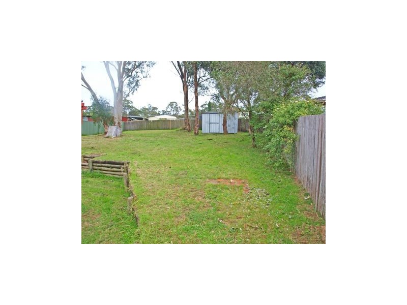 14 Beyeri Avenue, West Nowra NSW 2541