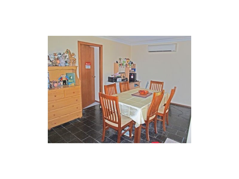 14 Beyeri Avenue, West Nowra NSW 2541