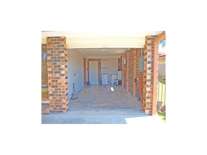14 Beyeri Avenue, West Nowra NSW 2541