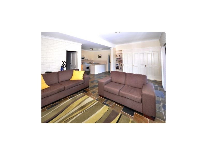 48 East Crescent, Culburra Beach NSW 2540