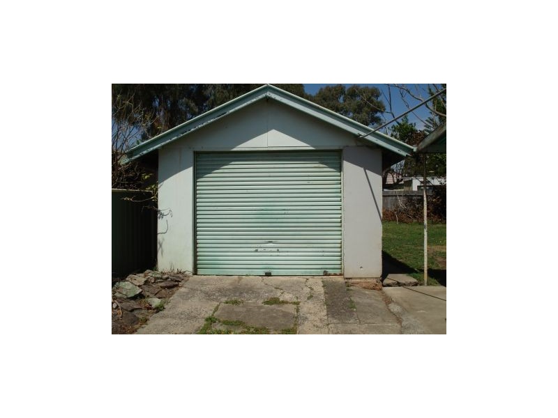 2 Ernest Street, Nowra NSW 2541