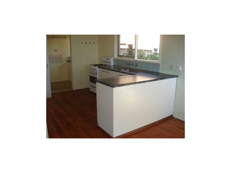 230 Kinghorne Street, Nowra NSW 2541