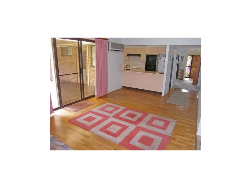 15 Gowlland Crescent, Callala Bay NSW 2540