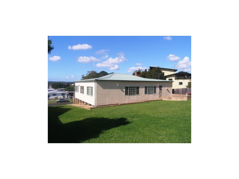 17 South Street, Greenwell Point NSW 2540