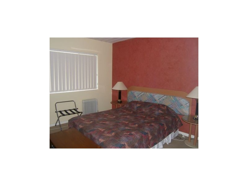 98 Adelaide Street, Greenwell Point NSW 2540