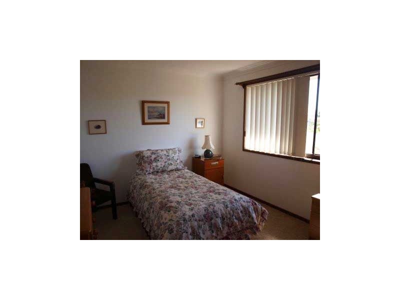 11 Edgewater Ave, Sussex Inlet NSW 2540