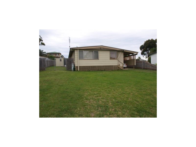 57 River Road, Sussex Inlet NSW 2540