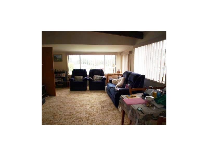 57 River Road, Sussex Inlet NSW 2540