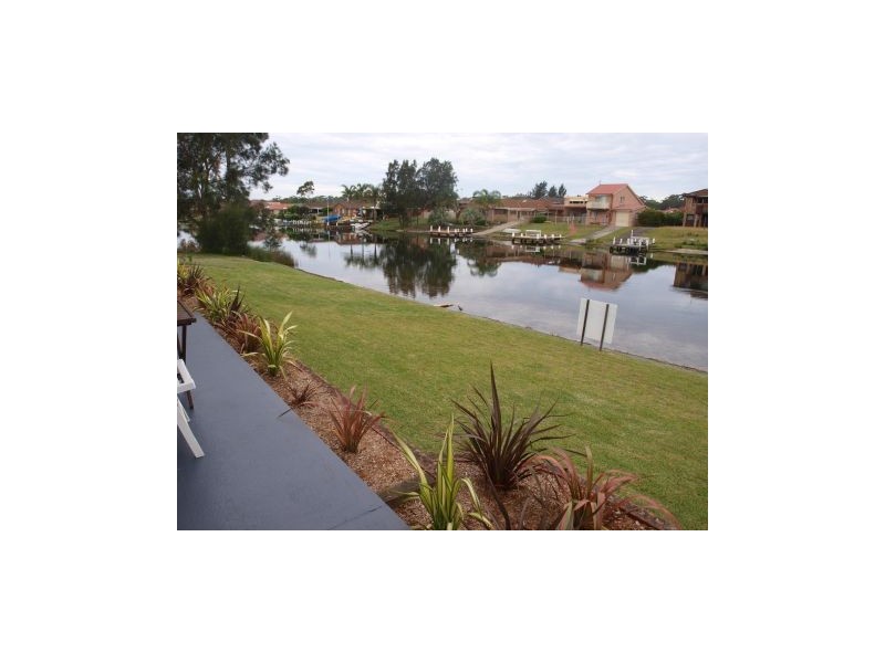 13 Teal Place, Sussex Inlet NSW 2540