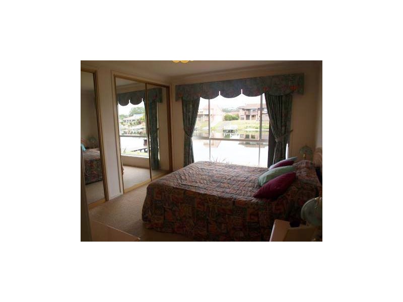 13 Teal Place, Sussex Inlet NSW 2540