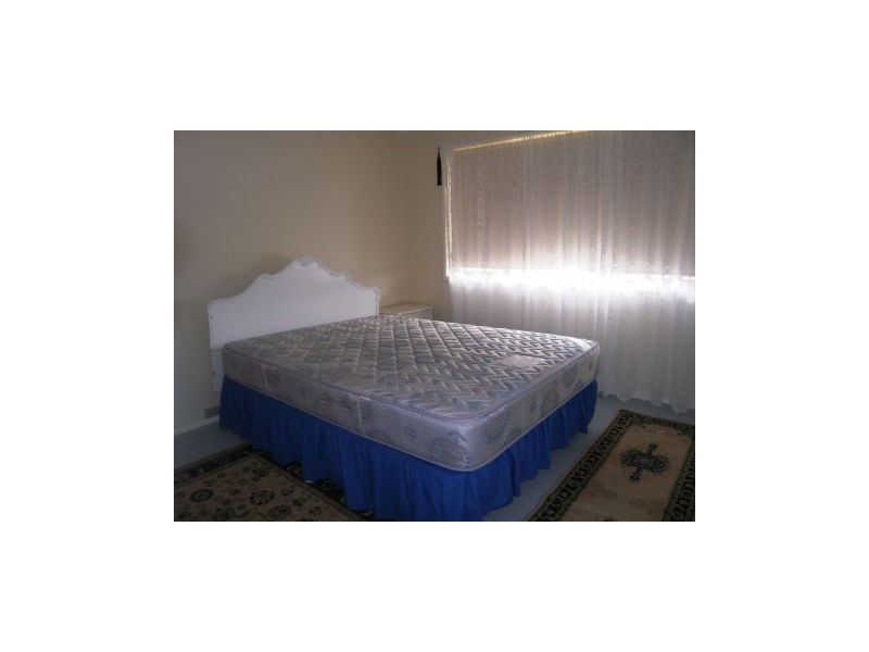 10 Leonore Avenue, Greenwell Point NSW 2540