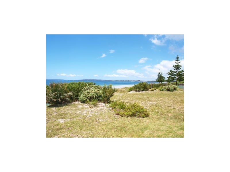 73 QUAY ROAD, Callala Beach NSW 2540