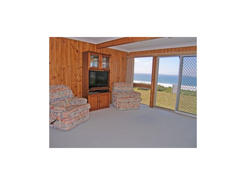 73 QUAY ROAD, Callala Beach NSW 2540