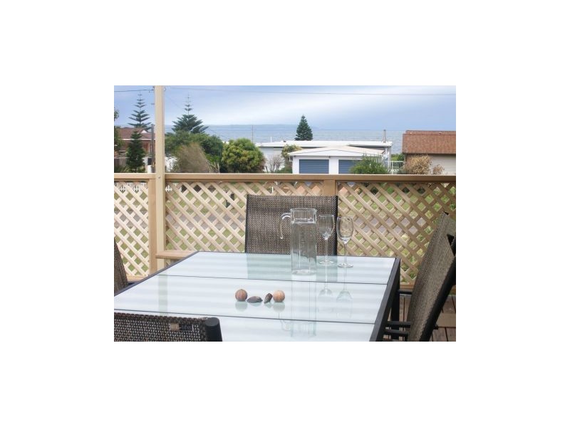 4 SIR HENRY, Callala Beach NSW 2540