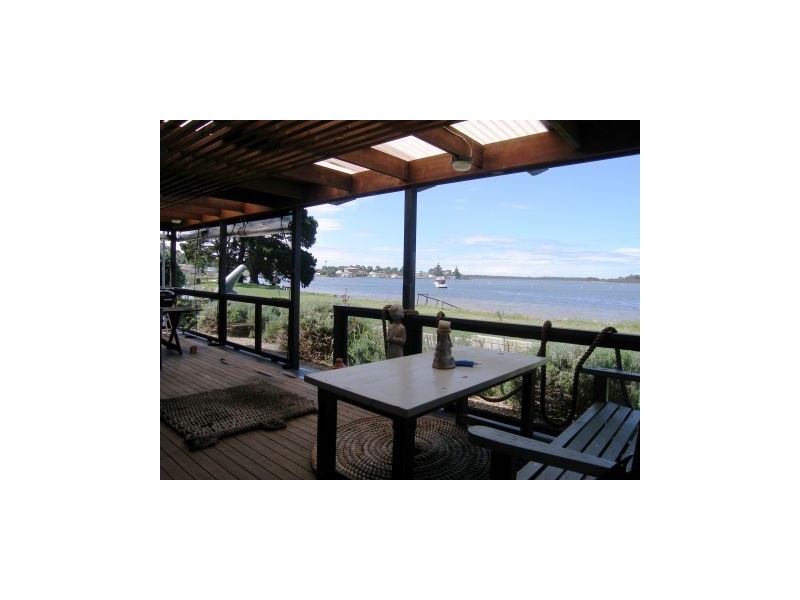 54 Haiser Road, Greenwell Point NSW 2540