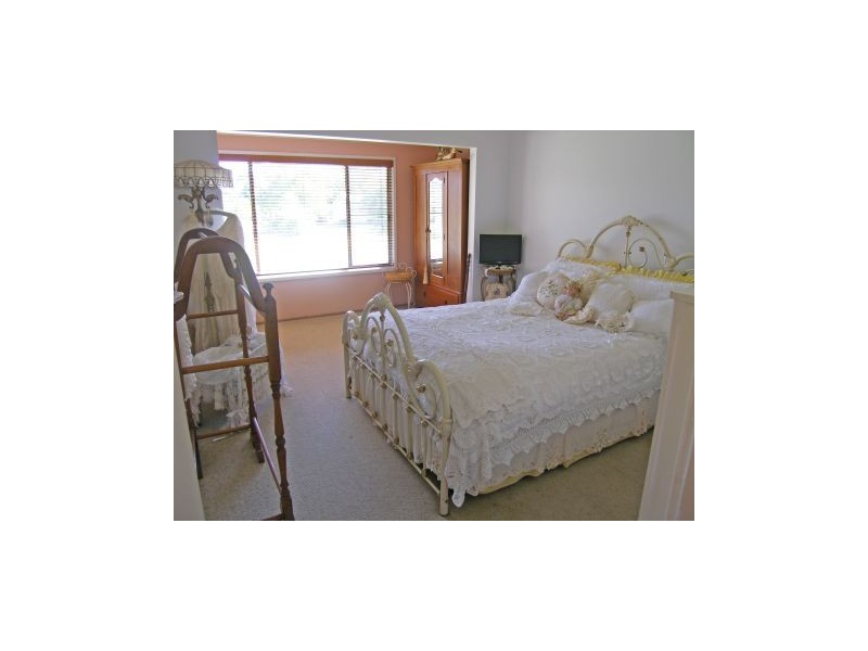 68 Orient Point Road, Culburra Beach NSW 2540