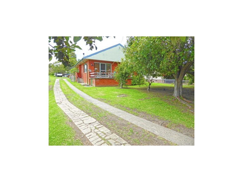 22 Osterley Avenue, Orient Point NSW 2540