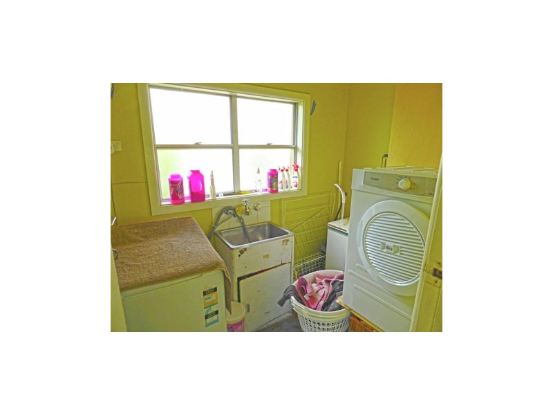 22 Osterley Avenue, Orient Point NSW 2540