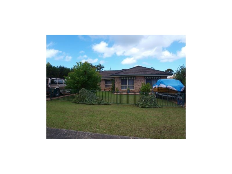 40 Hollingsworth Cres, Callala Bay NSW 2540