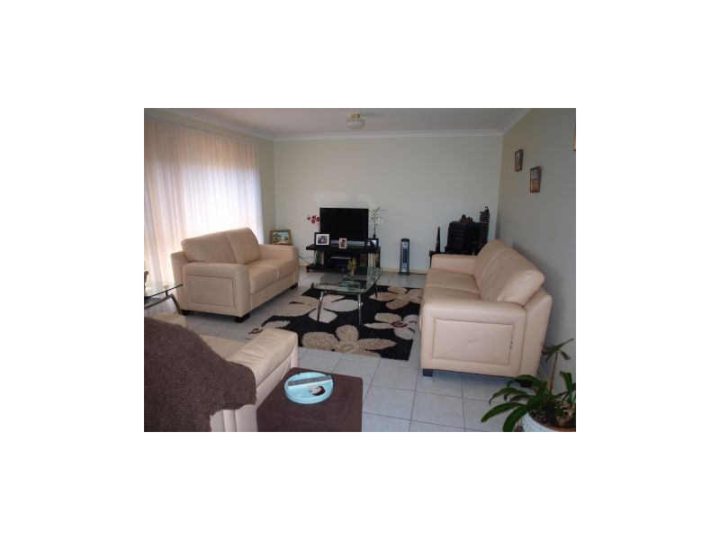 40 Hollingsworth Cres, Callala Bay NSW 2540