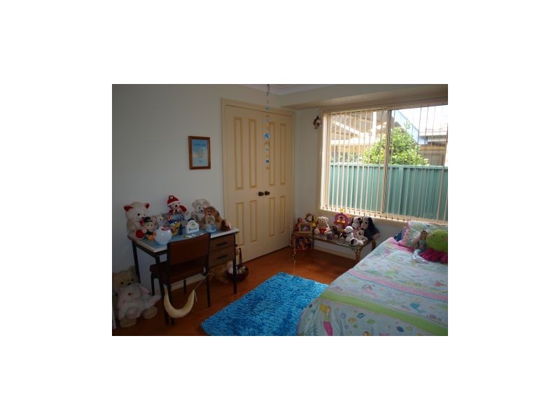 40 Hollingsworth Cres, Callala Bay NSW 2540