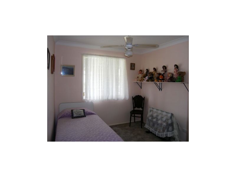 11 Comarong Street, Greenwell Point NSW 2540