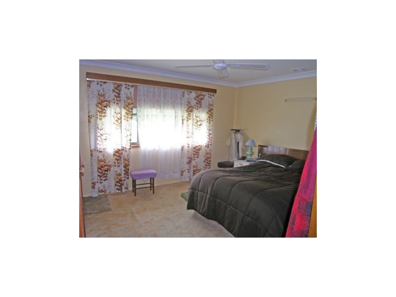 111 Prince Edward Avenue, Culburra Beach NSW 2540