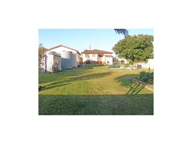 111 Prince Edward Avenue, Culburra Beach NSW 2540