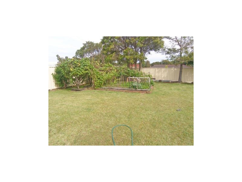 111 Prince Edward Avenue, Culburra Beach NSW 2540