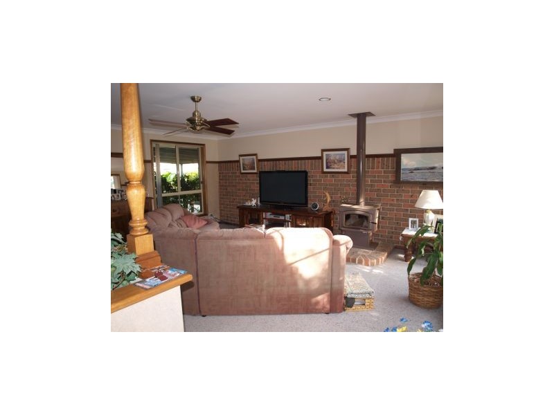 10 Torrens Close, Callala Bay NSW 2540