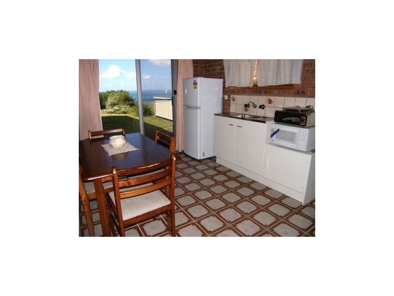 Flat at 73 Quay Rd, Callala Beach NSW 2540