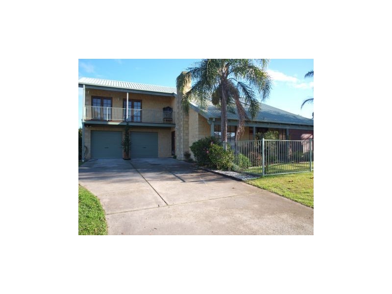 15 Carson Cres, Callala Bay NSW 2540
