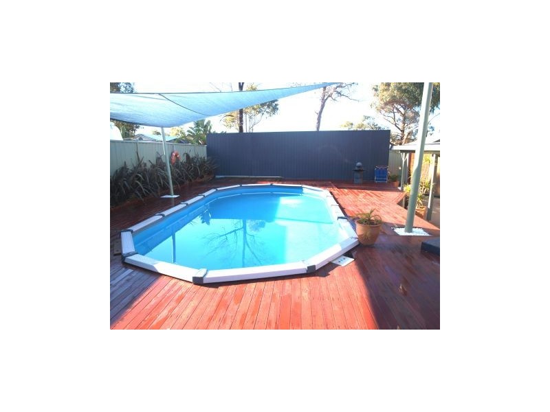 15 Carson Cres, Callala Bay NSW 2540