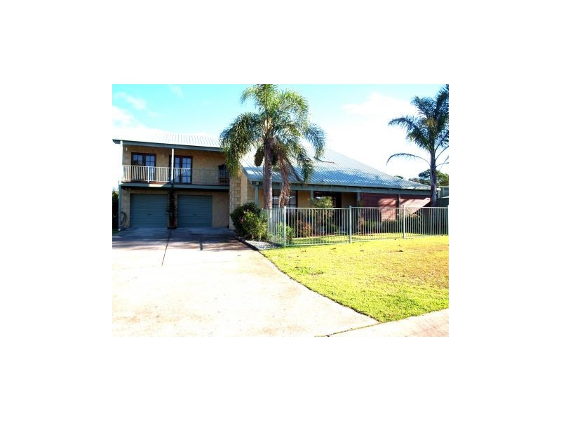 15 Carson Cres, Callala Bay NSW 2540