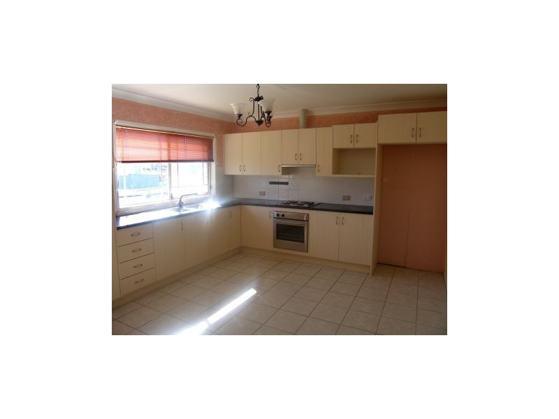 2 Hume Street, Greenwell Point NSW 2540