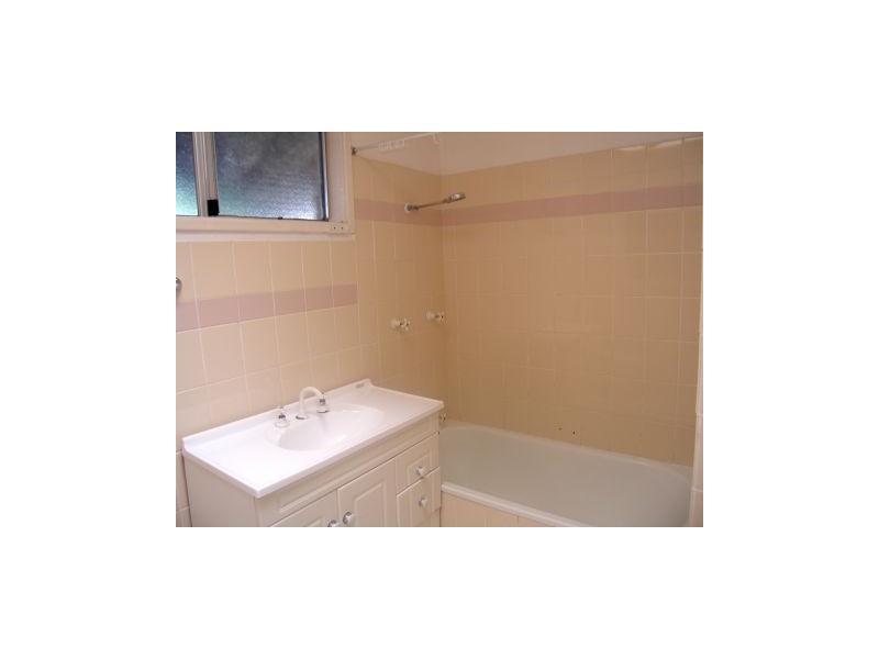 2 Hume Street, Greenwell Point NSW 2540
