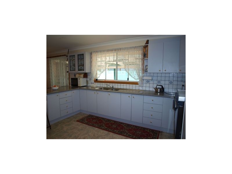 125 Queen Mary Street, Callala Beach NSW 2540