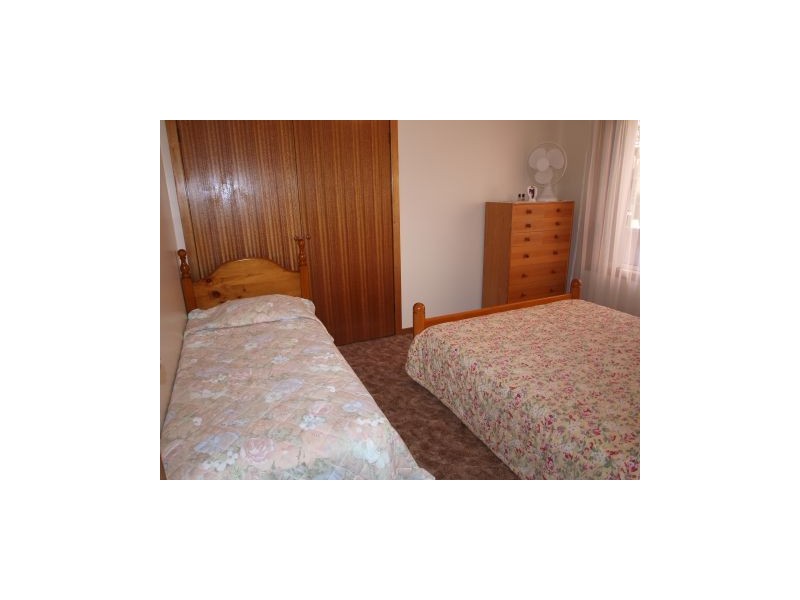 125 Queen Mary Street, Callala Beach NSW 2540