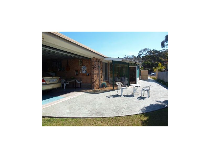 125 Queen Mary Street, Callala Beach NSW 2540