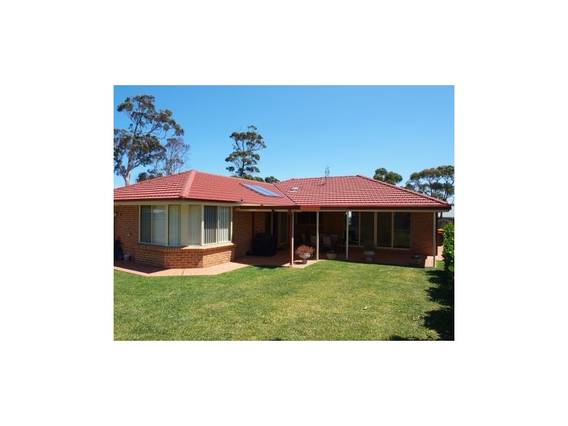 31 Gowlland Cres, Callala Bay NSW 2540