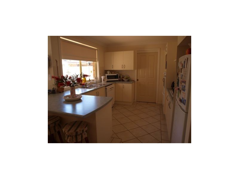 12 Carson Cres, Callala Bay NSW 2540