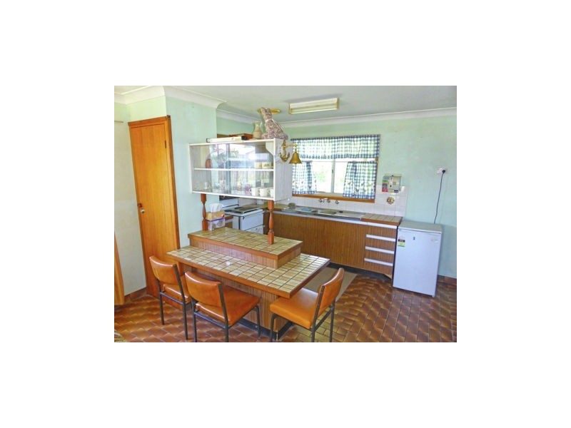 12 Otranto Avenue, Orient Point NSW 2540