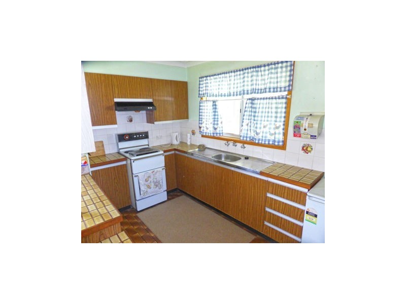 12 Otranto Avenue, Orient Point NSW 2540