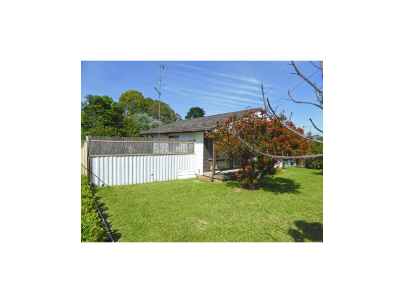 12 Otranto Avenue, Orient Point NSW 2540