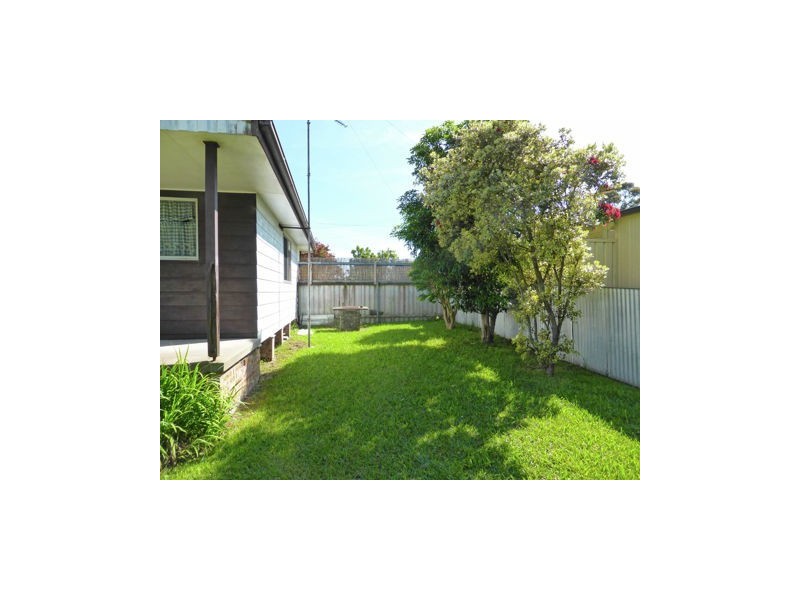 12 Otranto Avenue, Orient Point NSW 2540